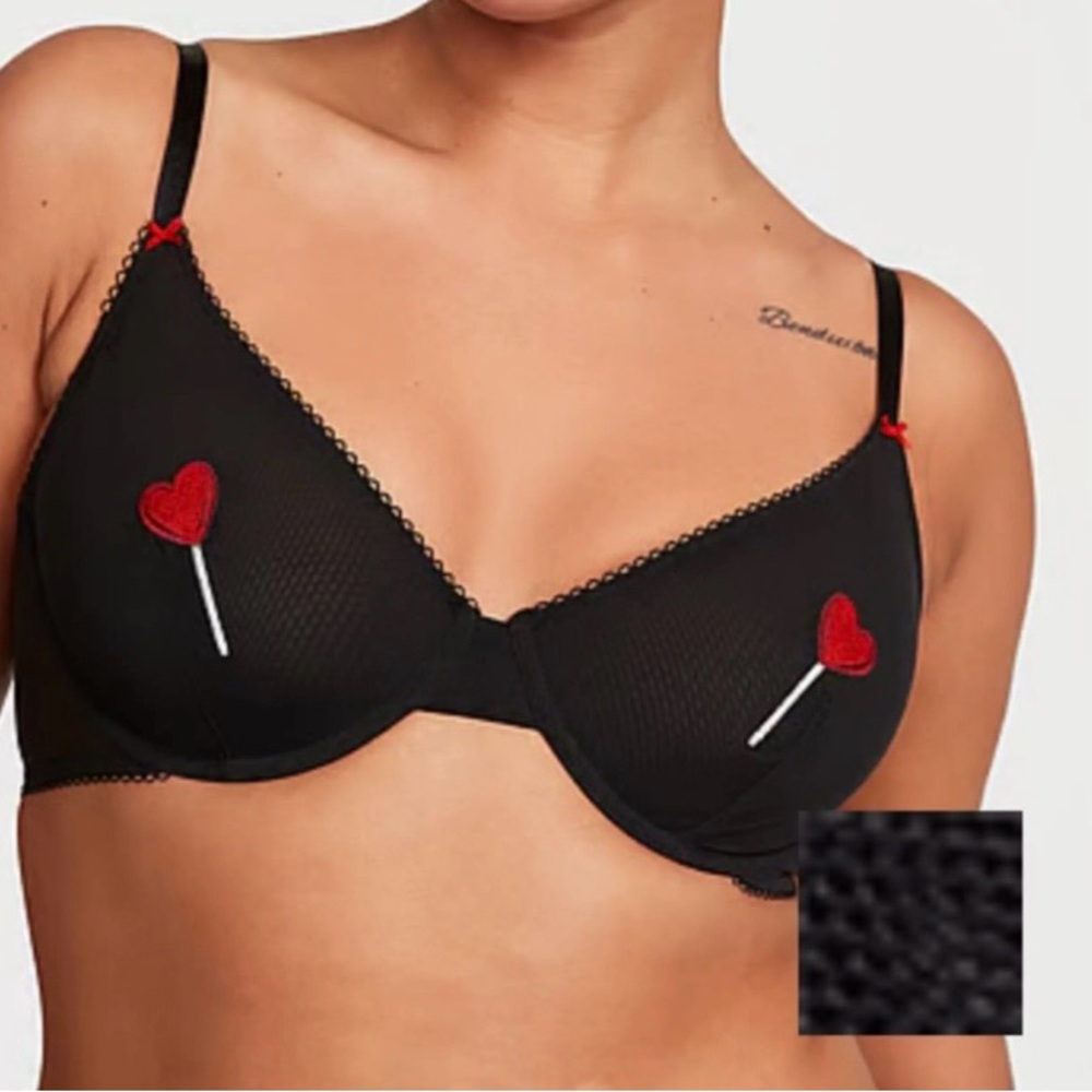 NWT Victoria’s Secret Black Heart Lolipop Appliqué Underwire Unlined Bralette